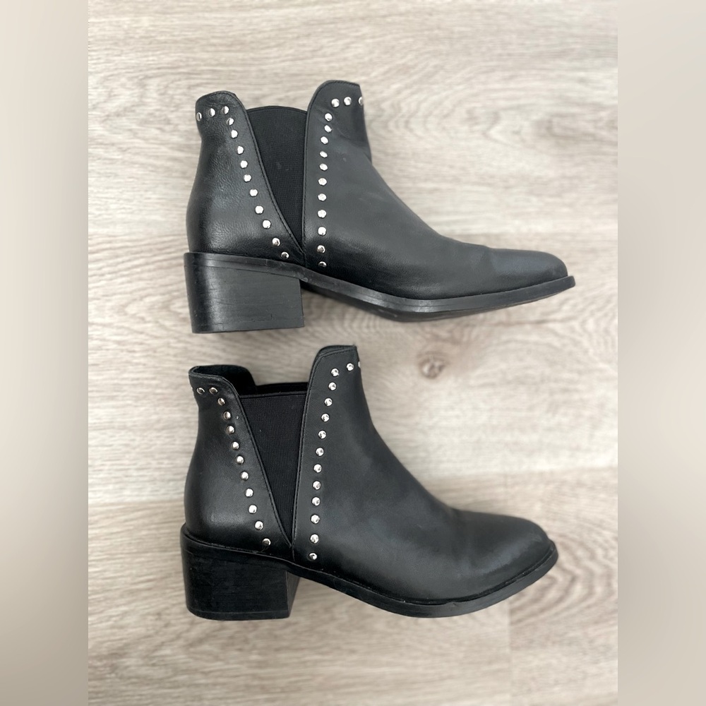 Steve Madden Black Studded Leather Ankle Boots